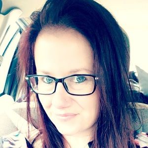 Meet your Posher, Nina